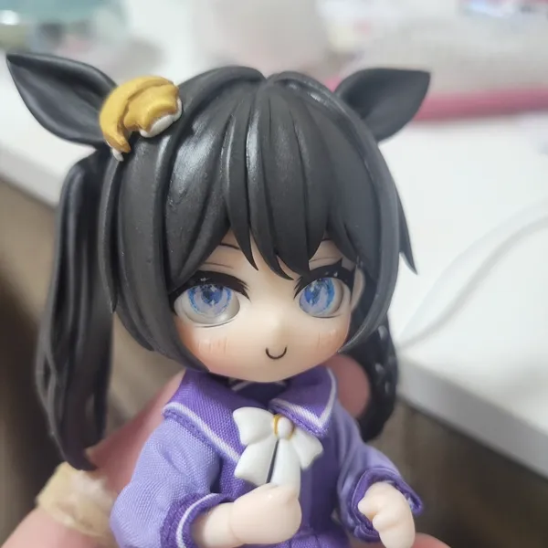 黒髪ショート＋猫耳＋フェイスパーツ — 青い瞳の塗装仕上げ